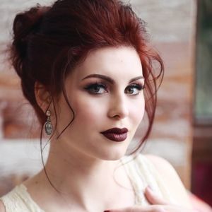 Meet your Posher, Cora